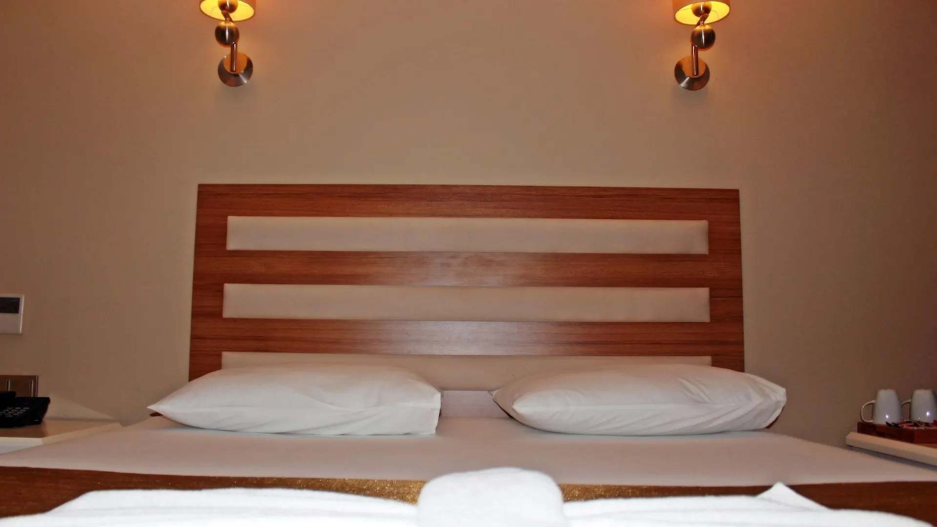 Feza Otel Trabzon